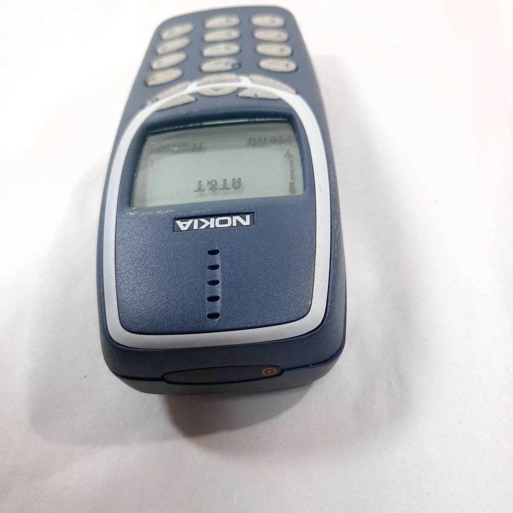 Vintage Nokia‎ 3360 blue Cell Phone Non-Working Sample Collector's display
